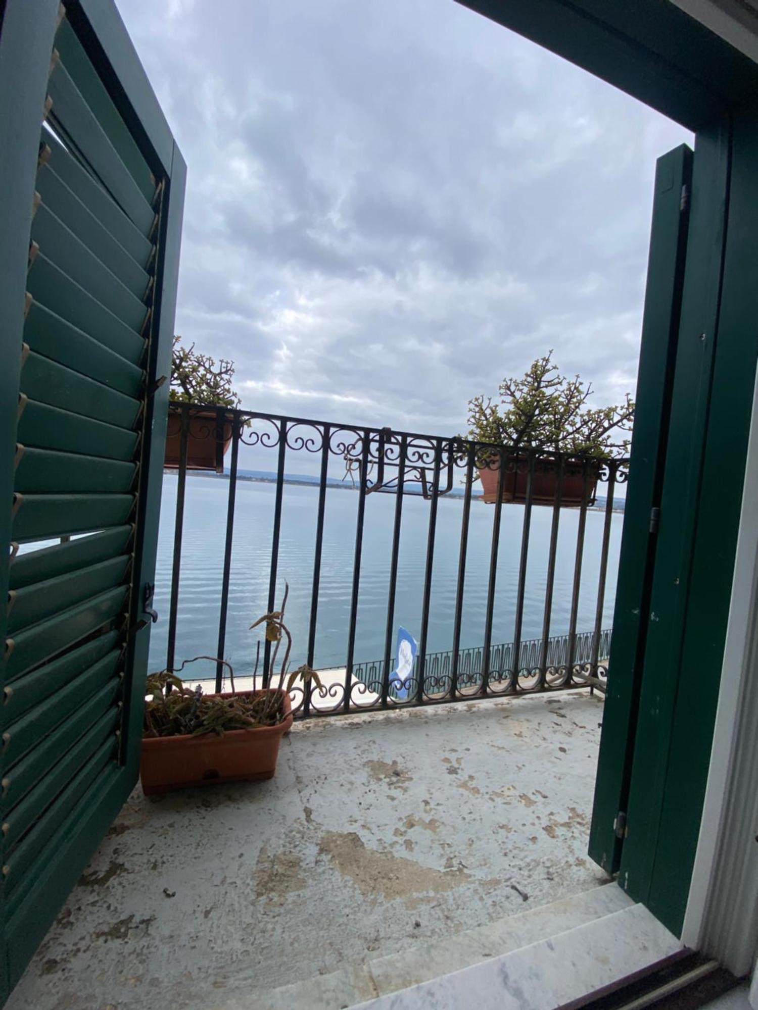 Case Vacanze Vista Mare Сиракуза Екстериор снимка
